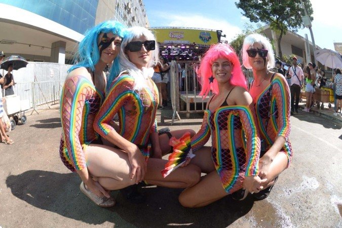  04/03/2025. Ed Alves CB/DA Press. Bloco Às Leis de Gaga