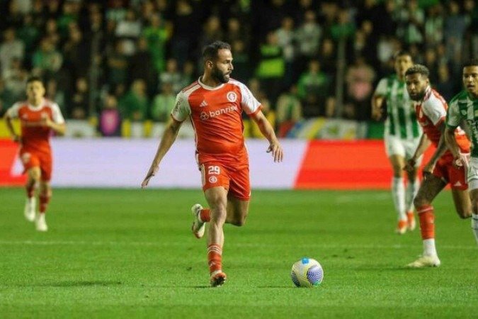 Thiago Maia permanecerá no Internacional - (crédito: Foto: Ricardo Duarte/Internacional) Thiago Maia permanecerá no Internacional - (crédito: Foto: Ricardo Duarte/Internacional)