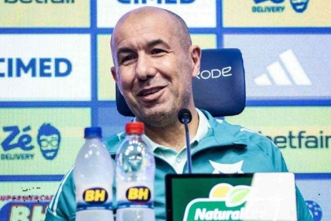 Leonardo Jardim terá mais um jogo-treino para conhecer mais seu elenco  -  (crédito: Foto: Gustavo Aleixo/Cruzeiro)