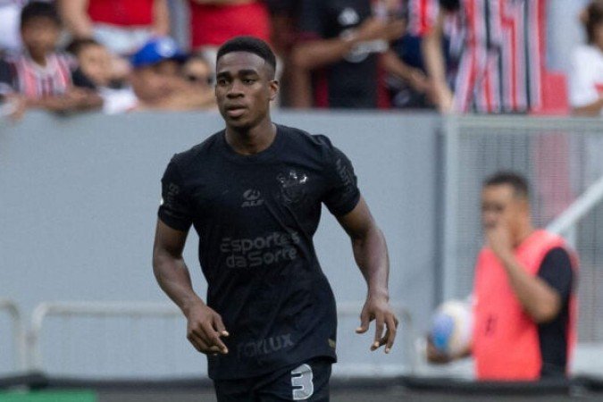 FÉLIX TORRES - Jogou como zagueiro pela direita, dando suporte aos raros avanços de Matheuzinho. Perdeu algumas disputas para Corozo. Amarelado, saiu no intervalo para a entrada de André Ramalho. NOTA 5,0. Foto: Rodrigo Coca/Agência Corinthians