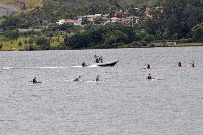  05/03/2025. Crédito: Minervino Júnior/CB/D.A Press. Brasil.  Brasilia - DF. Opnião dos Bahistas do Lago Paranoá após acidente de atropelamento de jet ski.