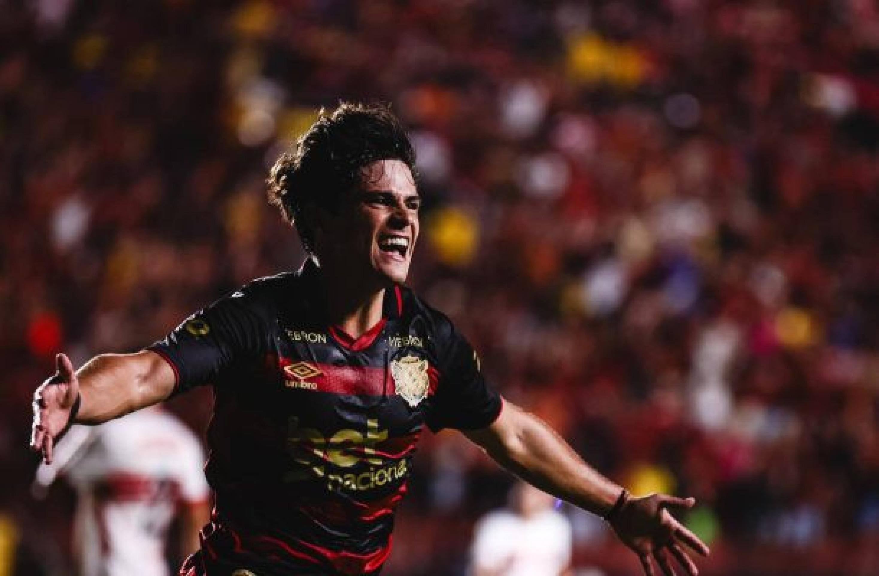 Sport vence CRB pela Copa do Nordeste; Vitória cede empate ao Altos no Barradão