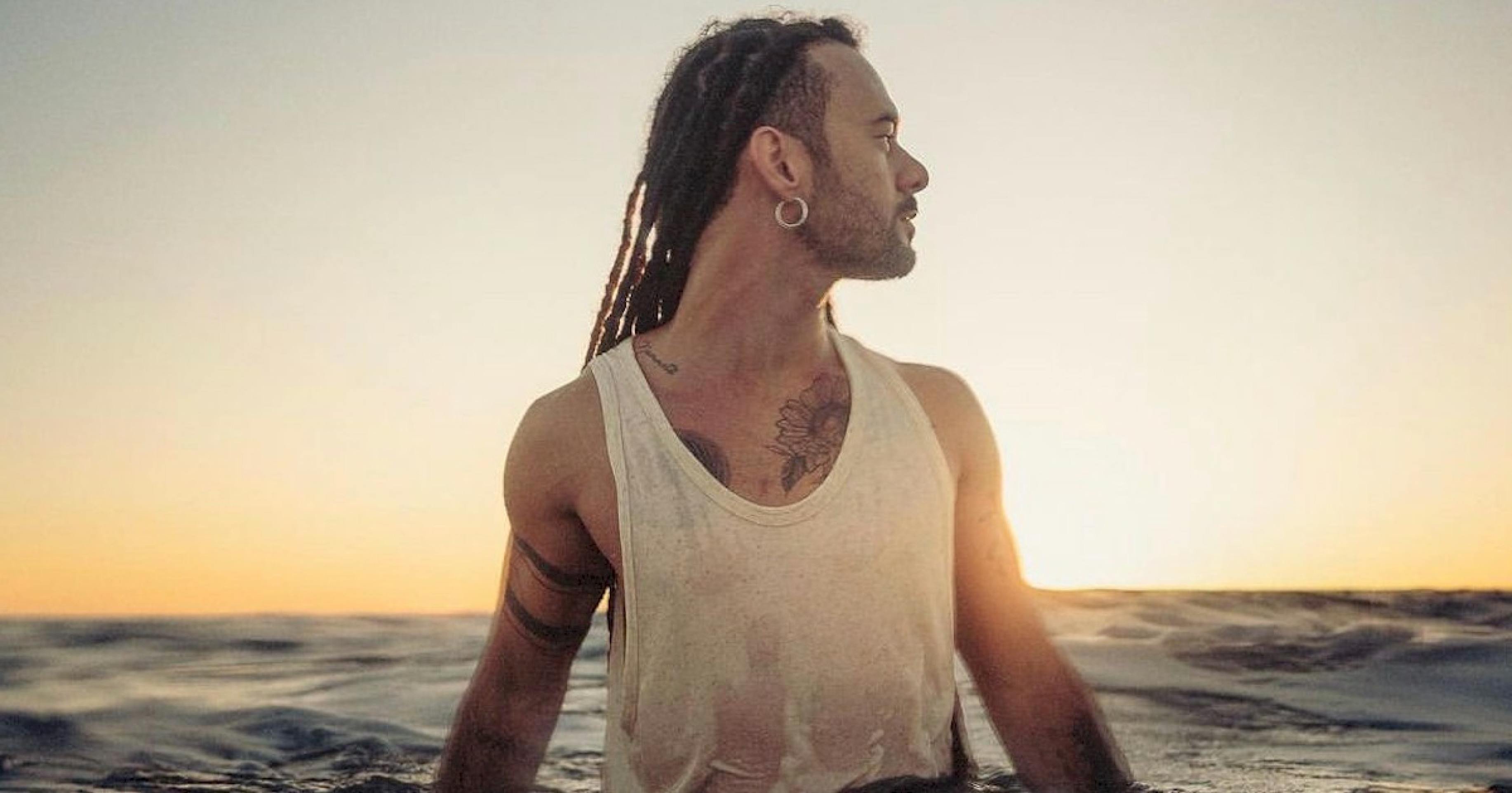 'Luau Experience': a nova turnê de Gabriel Elias que chega à Austrália