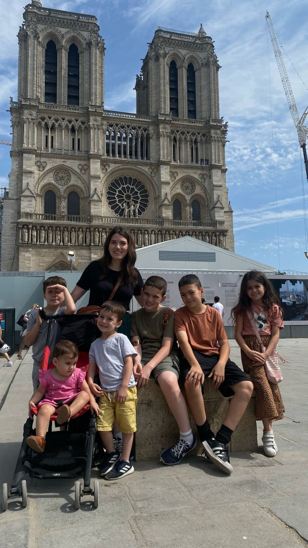 Thalita e os seis filhos, antes do nascimento do Francisco, que está com 11 meses Thalita e os 6 filhos, antes do nascimento do Francisco, que está com 11 meses