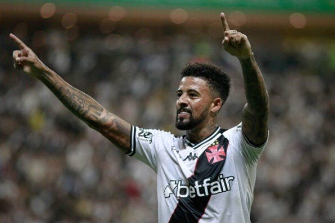 PAULINHO - Foi o alicerce do Vasco, auxiliando bem a defesa e saindo para iniciar as jogadas de ataque. Faltou finalizar. Caiu de produção no segundo tempo e foi substituído por Matheus Carvalho. NOTA 6,5. Foto: Matheus Lima/Vasco