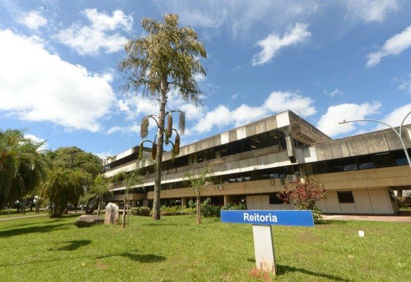   Ed Alves CB/DA Press