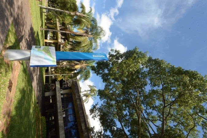  09/03/2025. Ed Alves CB/DA Press. Revista. Brutalismo, estilo Arquitetonico que Inspirou o filme que levou o Oscar de  Melhor Filme. Predio da Reitoria - UnB.  