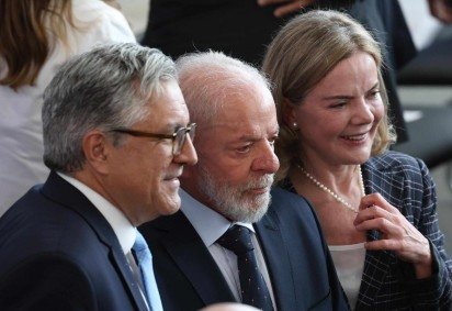 De olho na reeleição de Lula, Gleisi Hoffmann terá de resolver a insatisfação dos parlamentares com a falta de pagamento das emendas  -  (crédito:  José Cruz/Agência Brasil)