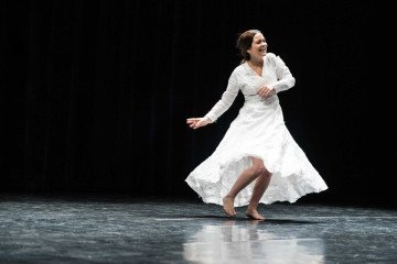 
Virginia
Com Cláudia Abreu. Direção: Amir Haddad e Malu Vale.  Amanhã, sexta e sábado, às 20h, e domingo, às 17h, na Caixa Cultural Brasília (SBS – Quadra 4 – Lotes ¾). Ingressos: R$ 30 e R$ 15 (meia). Não recomendado para menores de 12 anos
 -  (crédito:  flavia canavarro)