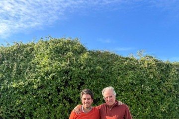 Um dos mais importantes vinhateiros portugueses, 
João Portugal Ramos, ao 
lado do filho, Vitor Hugo