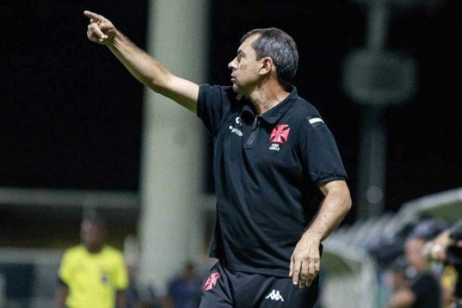 Fábio Carille possui 55,5% de aproveitamento no Vasco após 12 jogos -  (crédito: Foto: Matheus Lima/Vasco)