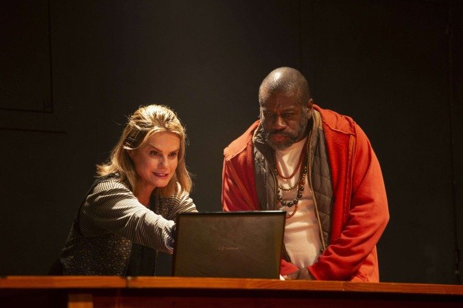 Sangue
Com Carol Gonzalez, Leopoldo Pacheco, Marcos Suchara e Rogério Brito. Direção: Kiko Marques. Amanhã e sábado, às 20h, e domingo, às 18h, no Centro Cultural Banco do Brasil (CCBB - Asa sul Trecho 2). Ingressos: R$ 30 e R$ 15 (meia). Não recomendado para menores de 14 anos
