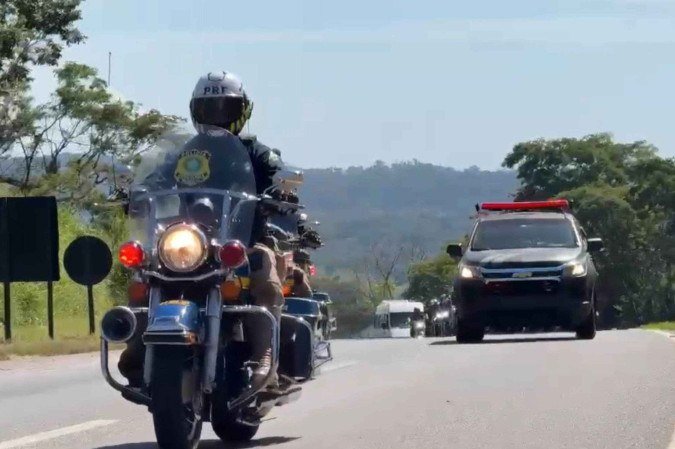 Sepultamento está previsto para a tarde desta terça-feira (11) em Goiás - (crédito: Divulgação/PRF/DF) Sepultamento está previsto para a tarde desta terça-feira (11) em Goiás - (crédito: Divulgação/PRF/DF)