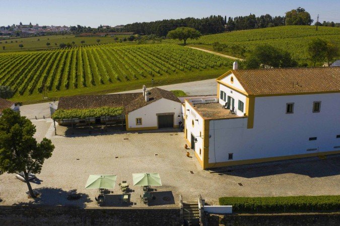Cartuxa é uma das vinícolas mais populares de Portugal