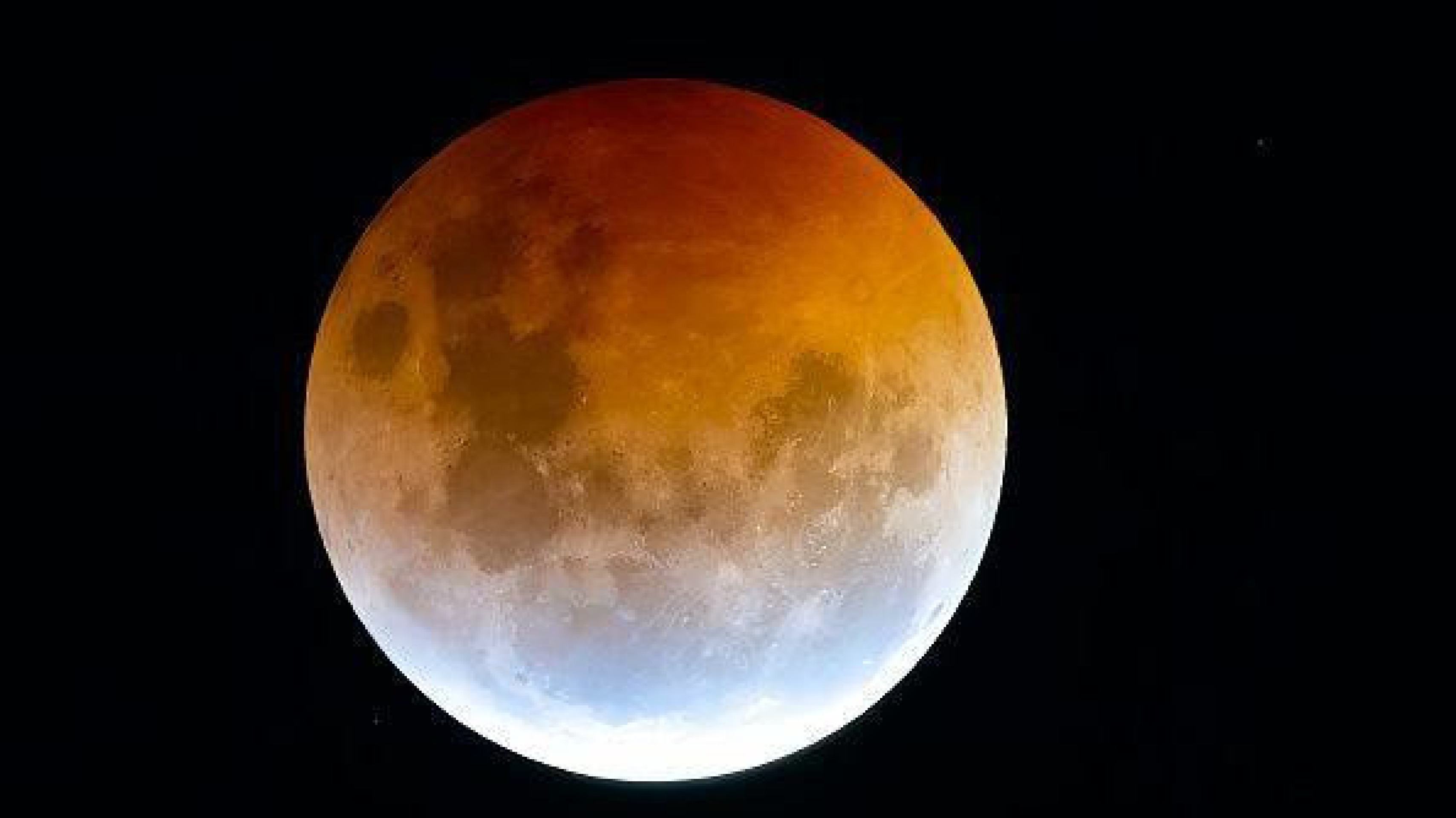 O próximo eclipse lunar total só será visível nas Américas no ano que vem -  (crédito: BBC)