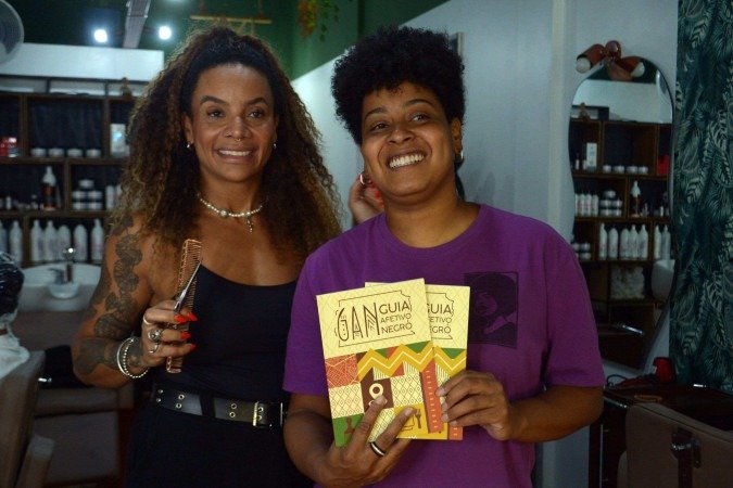  13/03/2025 Crédito: Marcelo Ferreira/CB/D.A Press. Brasil. Brasília - DF - Turismologia cria o Guia afetivo negro do Distrito Federal. Bianca D'Aya com a empresaria Cleini Cruz.