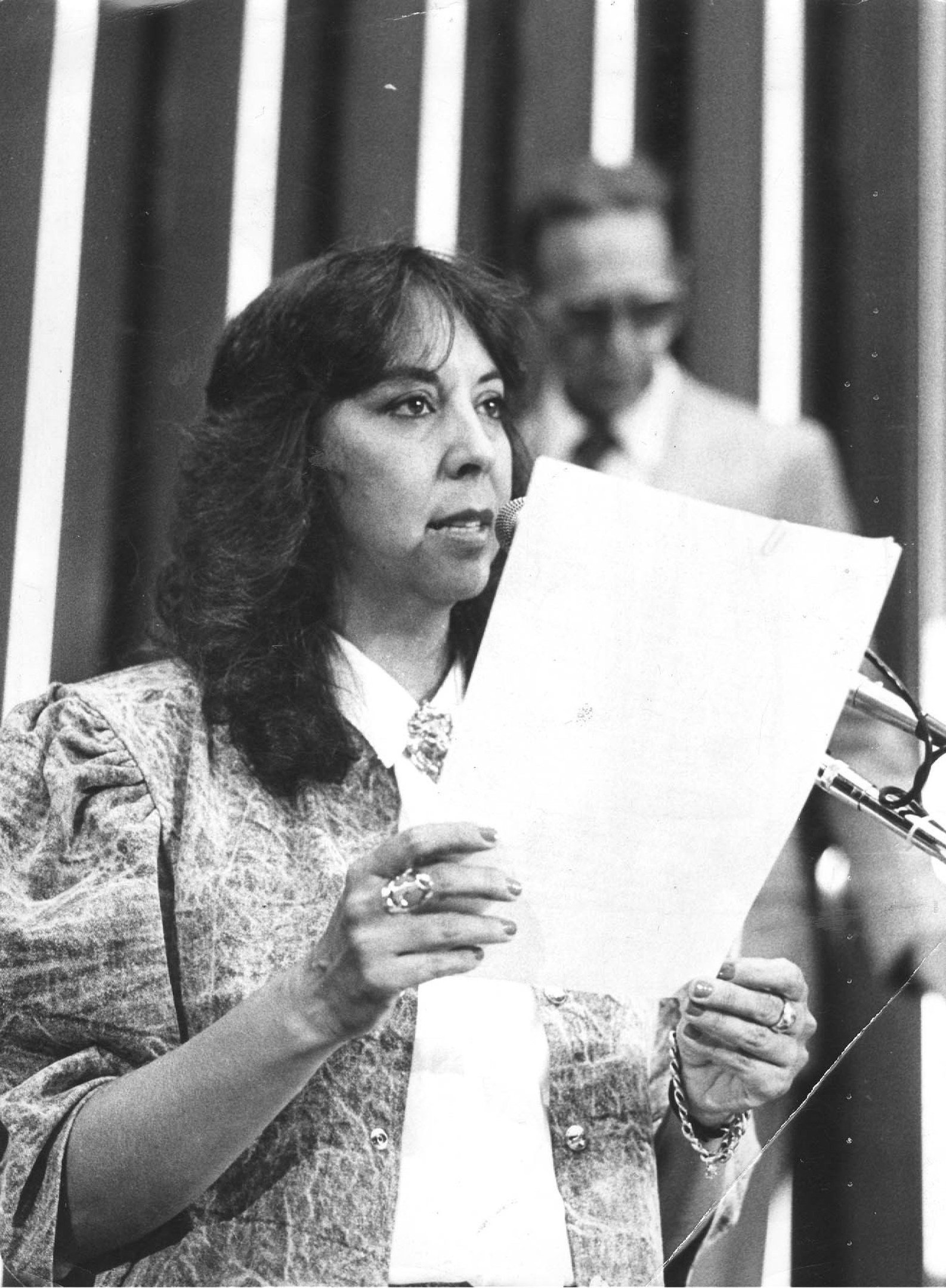 Maria de Lourdes Abadia 01/02/1988. Credito: Eugenio Novaes/CB/D.A Press. Brasil. Brasilia - DF. Deputada Maria de Lourdes Abadia durante discurso na Camara dos Deputados, no Congresso Nacional.