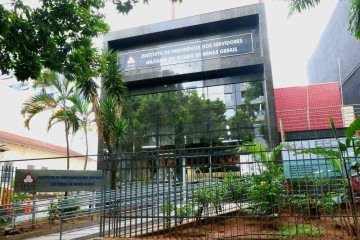 Governo envia PL com isenção para PMs aposentados com doenças graves - Marcos Vieira/EM/D.A.Press