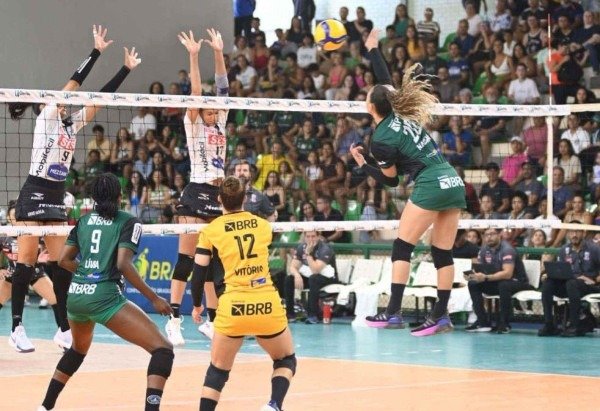 Rogério Guerreiro/Brasília Vôlei