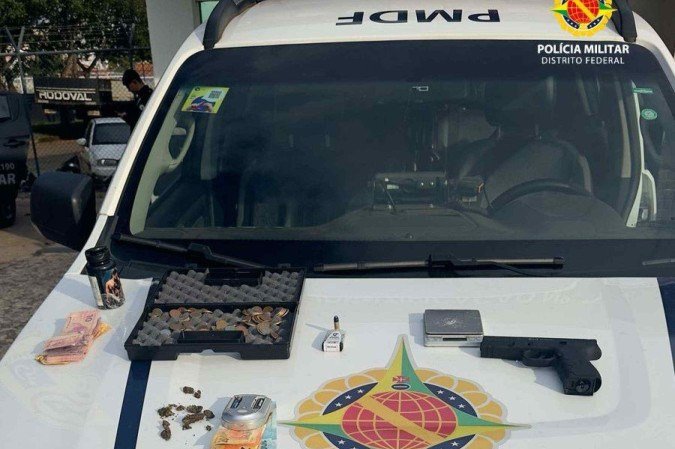 A abordagem foi na quadra 603 do Recanto das Emas, após a PMDF receber informações de tráfico no local - (crédito: PMDF) A abordagem foi na quadra 603 do Recanto das Emas, após a PMDF receber informações de tráfico no local - (crédito: PMDF)