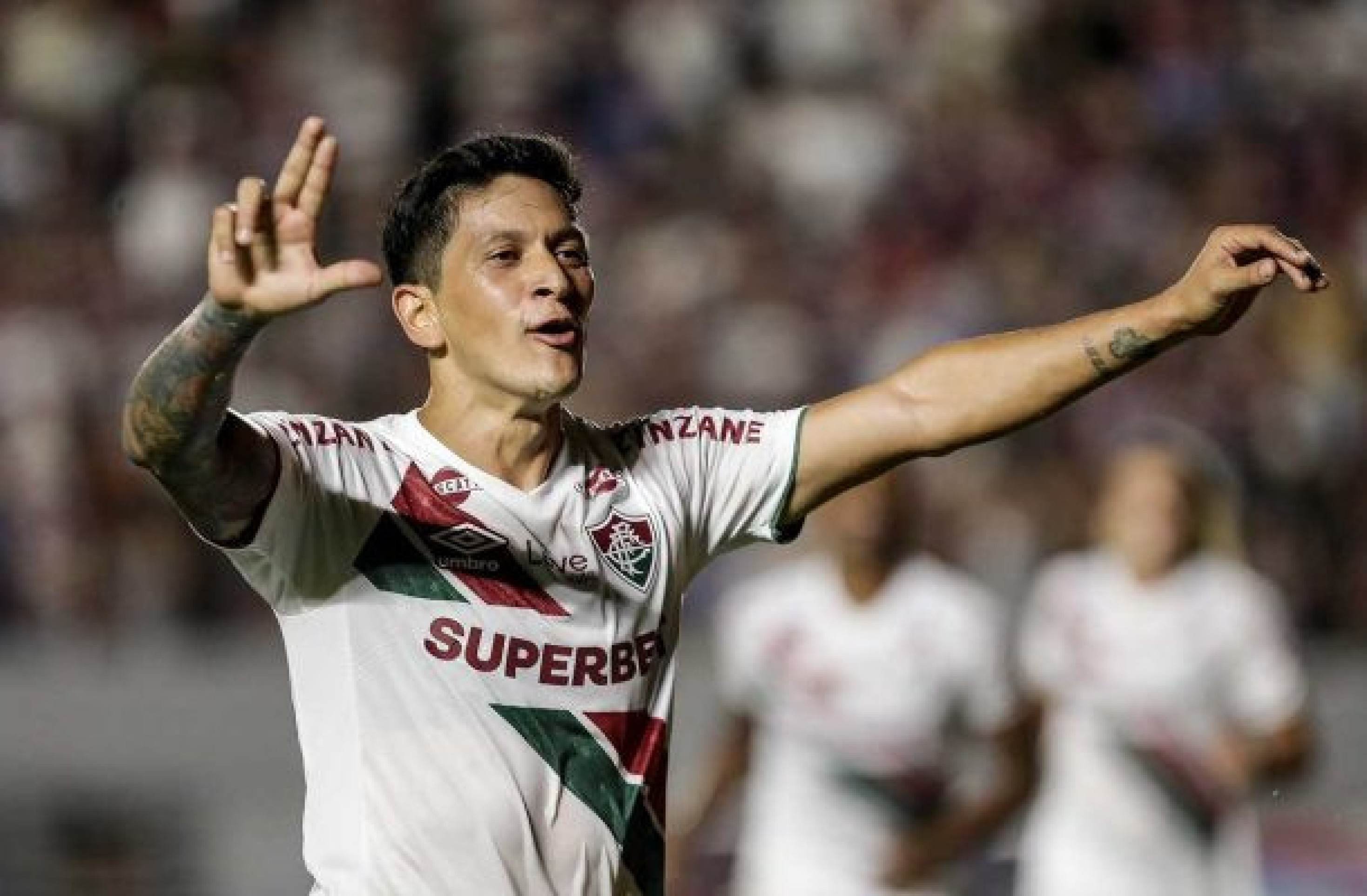 Contra o Flamengo, Cano tem chance de retornar ao posto de artilheiro do Carioca