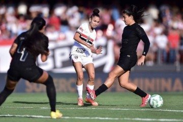 São Paulo bate o Corinthians nos pênaltis e é campeão da Supercopa Feminina -  (crédito: Foto: Staff Images/ CBF)