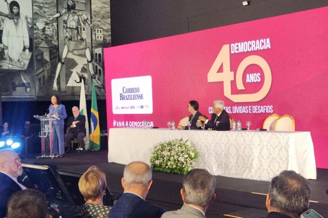 Evento Democracia 40 anos: Conquistas, Dívidas e Desafios é realizado neste sábado (15/3)  -  (crédito: Eduarda Esposito / CB/DAPress)