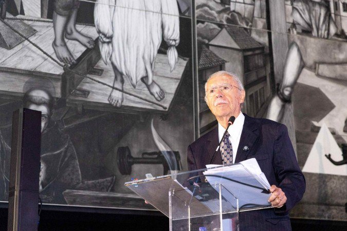 Ontem, comemorou-se a posse de Sarney como um marco inaugural da ordem democrática que temos hoje, num evento histórico realizado no Panteão da Pátria - (crédito: Mariana Campos/CB/D.A Press) Ontem, comemorou-se a posse de Sarney como um marco inaugural da ordem democrática que temos hoje, num evento histórico realizado no Panteão da Pátria - (crédito: Mariana Campos/CB/D.A Press)