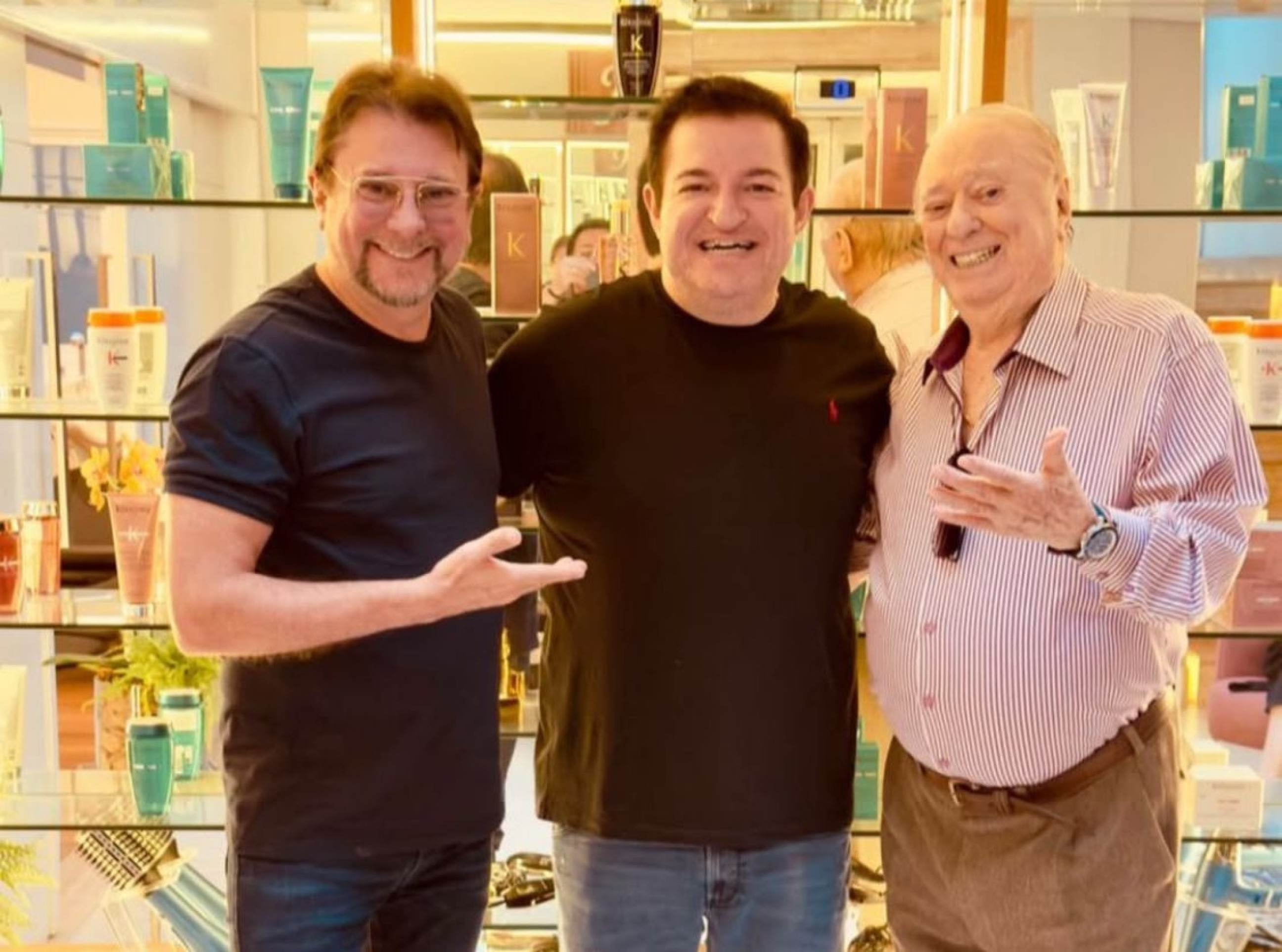 Raul Gil busca patrocínio para programa na RedeTV!