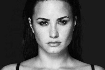 Álbum novo? Demi Lovato é vista em estúdio -  (crédito: TMJBrazil)