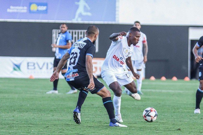 Gato Preto e Coruja vão definir a vaga na final do Candangão no próximo sábado, no Estádio JK - (crédito: @parizfotos/Ceilândia) Gato Preto e Coruja vão definir a vaga na final do Candangão no próximo sábado, no Estádio JK - (crédito: @parizfotos/Ceilândia)