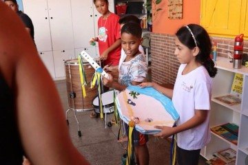 A oficina é destinada a crianças, adolescentes e adultos que queiram participar -  (crédito: Redes Sociais)