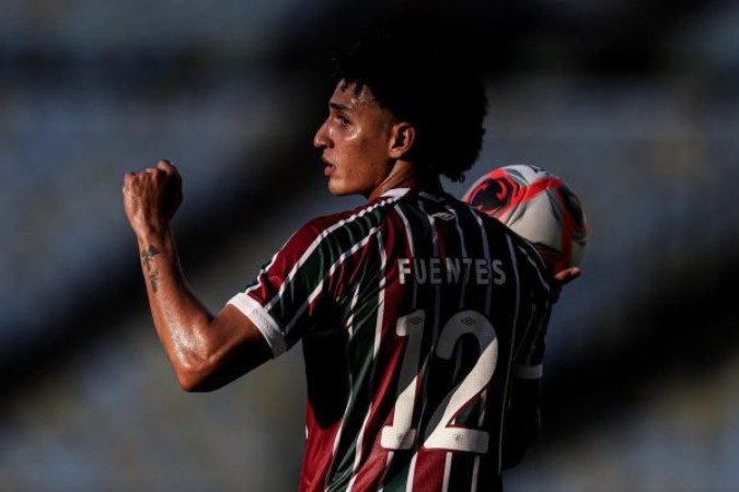 Gabriel Fuentes em ação com a camisa do Fluminense na temporada de 2025  -  (crédito: Foto: Marcelo Gonçalves/Fluminense)