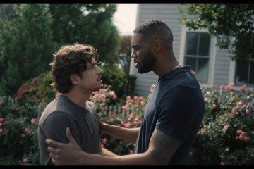 Filme Maré alta, com Marcos Pigossi
Marcos Pigossi e James Bland