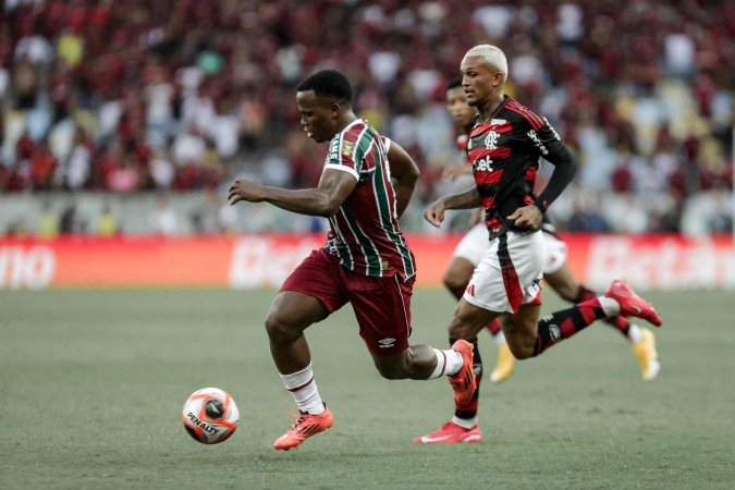 John Arias e Wesley se enfrentam na final do Campeonato Carioca entre Fluminense e Flamengo: duelo deve ser repetir nesta quinta entre Brasil e Colômbia - (crédito: Lucas Mercon/Fluminense) John Arias e Wesley se enfrentam na final do Campeonato Carioca entre Fluminense e Flamengo: duelo deve ser repetir nesta quinta entre Brasil e Colômbia - (crédito: Lucas Mercon/Fluminense)