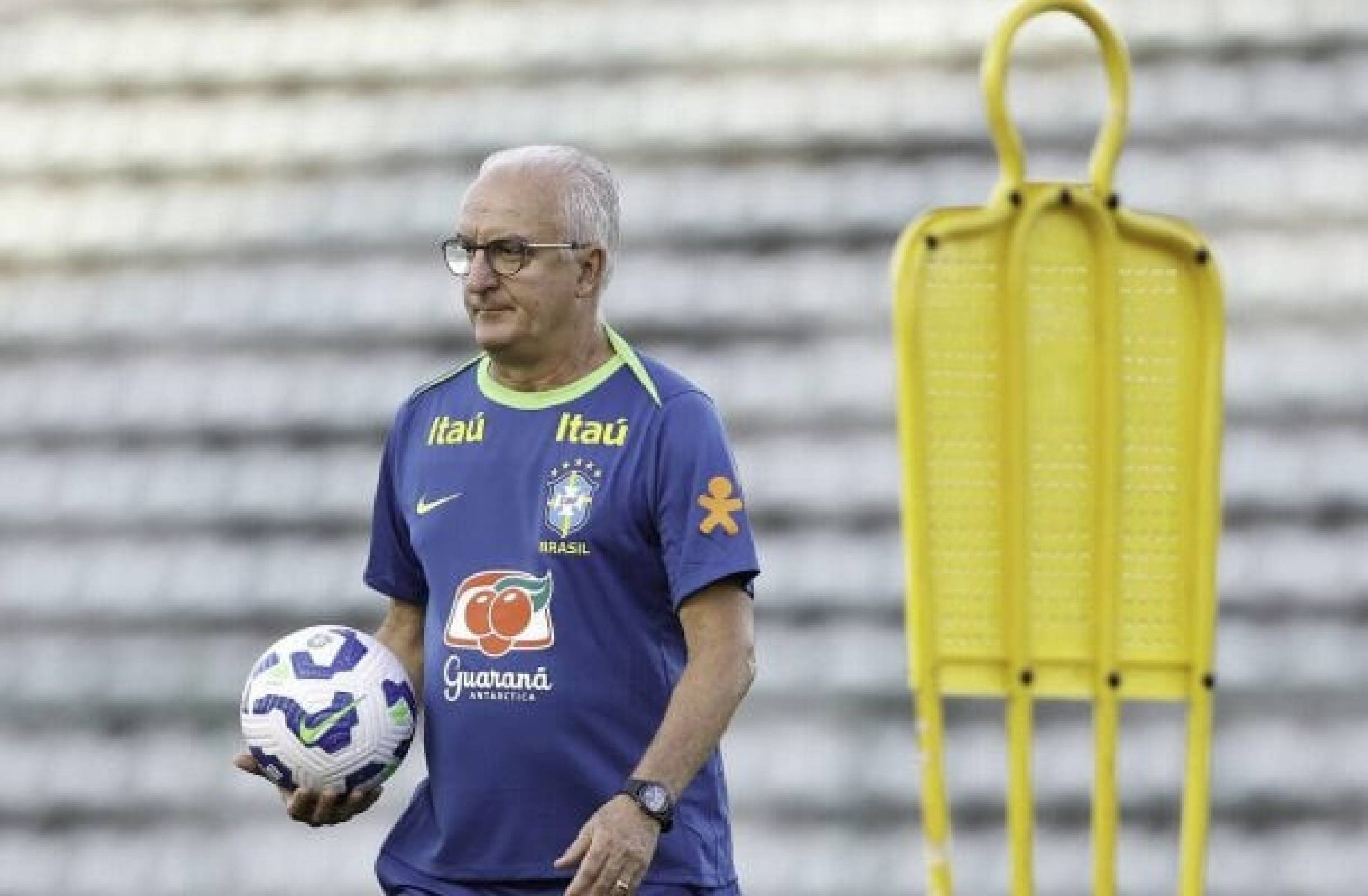Dorival lamenta ausência de Neymar na Seleção e espera ‘jogo difícil’ contra Colômbia