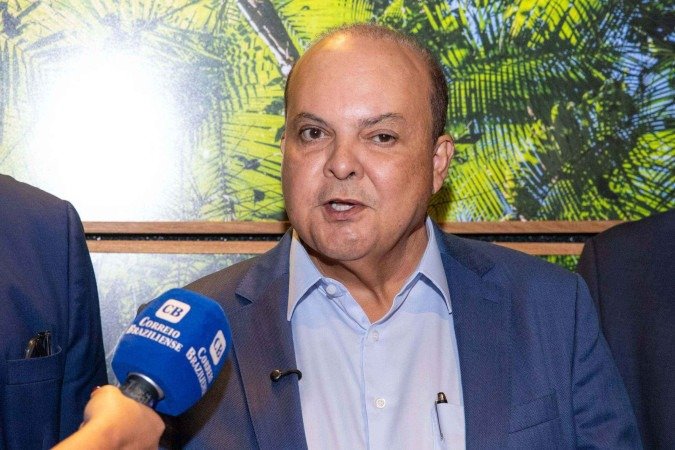 Ibaneis anuncia novo batalhão da PMDF no Sol Nascente
- (crédito: Mariana Campos/CB/DA Press) Ibaneis anuncia novo batalhão da PMDF no Sol Nascente
- (crédito: Mariana Campos/CB/DA Press)