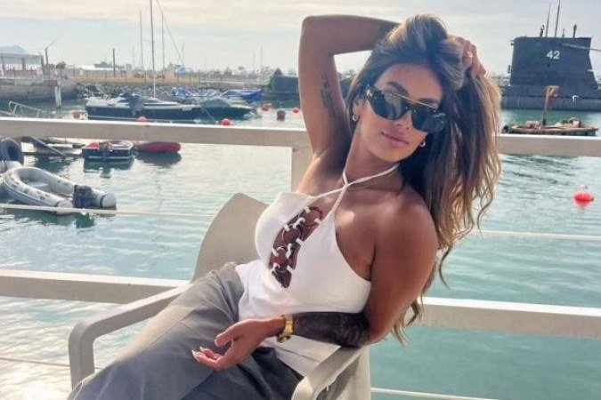 A modelo peruana, Shirley Arica, declarou que teve um caso com o meio-campista Christian Cueva, que defendeu Santos e São Paulo, no Brasil - (crédito: Foto: Reprodução / Instagram) A modelo peruana, Shirley Arica, declarou que teve um caso com o meio-campista Christian Cueva, que defendeu Santos e São Paulo, no Brasil - (crédito: Foto: Reprodução / Instagram)