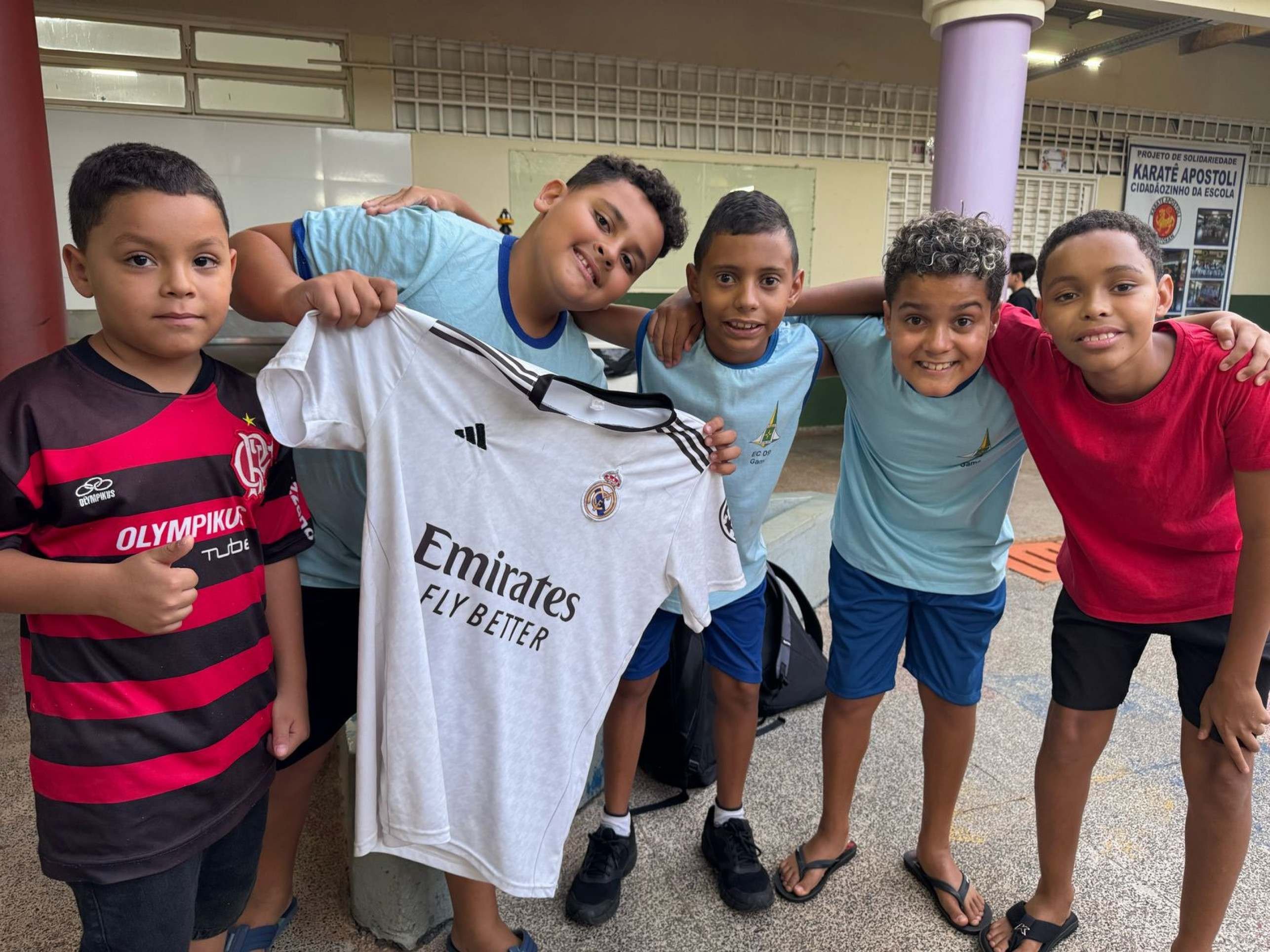  Escola no gama onde estoudo  Endrick na(  foto).