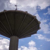 A caixa d'água é símbolo da região; o administrador regional, Dison de Almeida, é um dos convidados -  (crédito:  Luis Nova/CB/D.A Press)