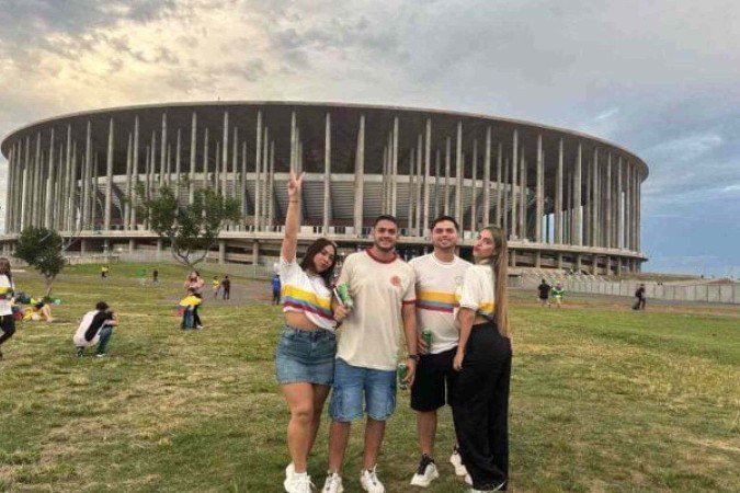 Colombianos mostram forte otimismo no Mané Garrincha -  (crédito: Foto: Felipe Camin / Jogada10)