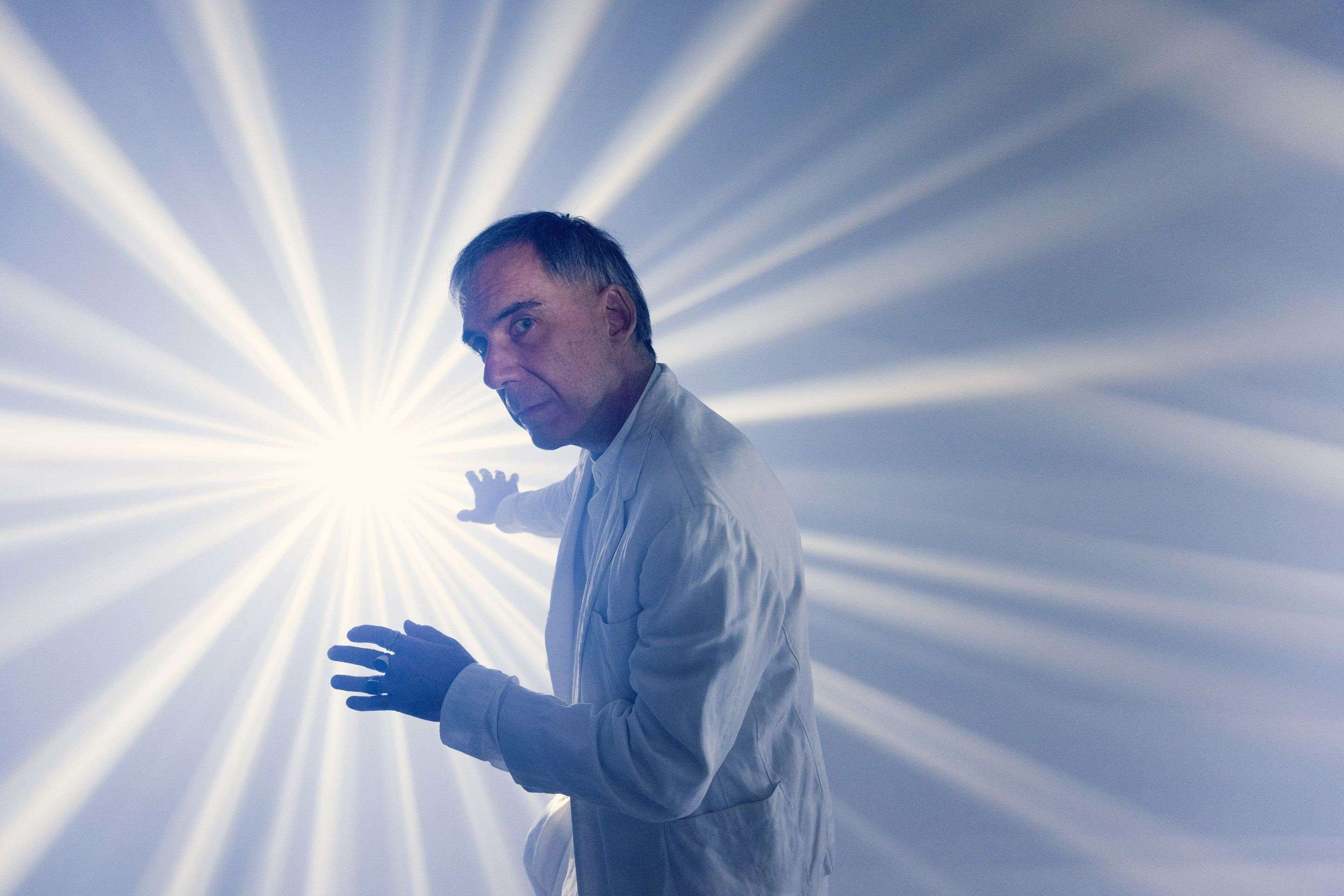 Corpo a corpo com o mundo: tudo sobre o novo disco de Arnaldo Antunes Corpo a corpo com o mundo: tudo sobre o novo disco de Arnaldo Antunes