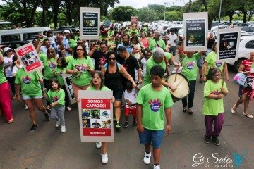 8ª Edição da CaminhaDown acontece domingo (22/3) no Parque da Cidade. Registro da última edição -  (crédito: Divulgação)