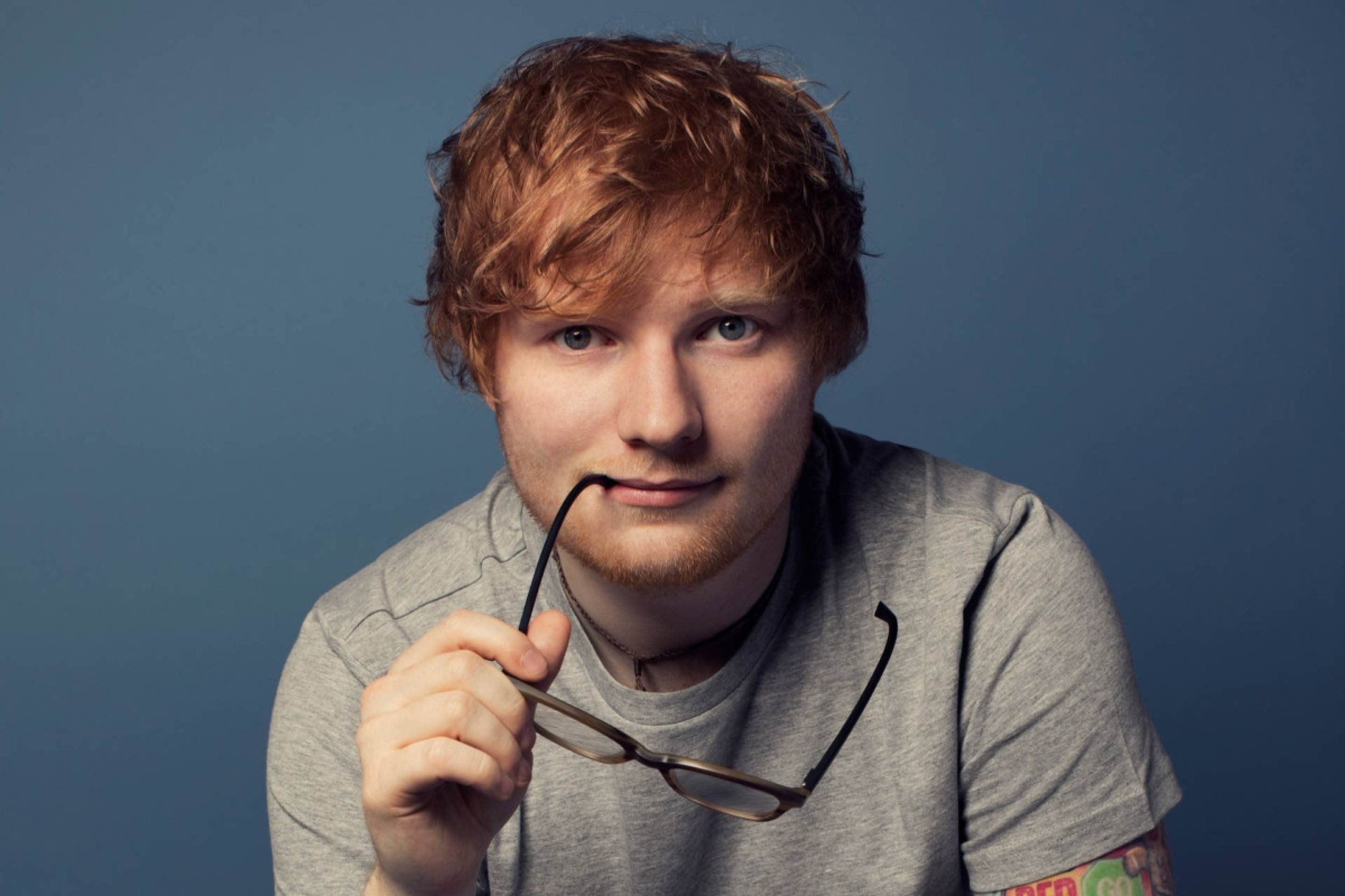 Ed Sheeran revela significado de “Azizam”