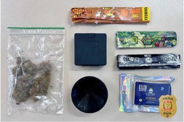 Substâncias encontradas com os criminosos -  (crédito: PCDF)