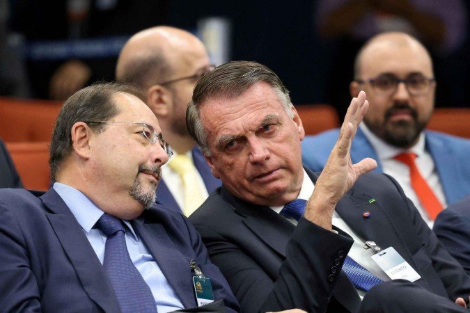 Bolsonaro pede 'ajuda do exterior' em entrevista a jornal britânico - (crédito: BBC Geral) Bolsonaro pede 'ajuda do exterior' em entrevista a jornal britânico - (crédito: BBC Geral)