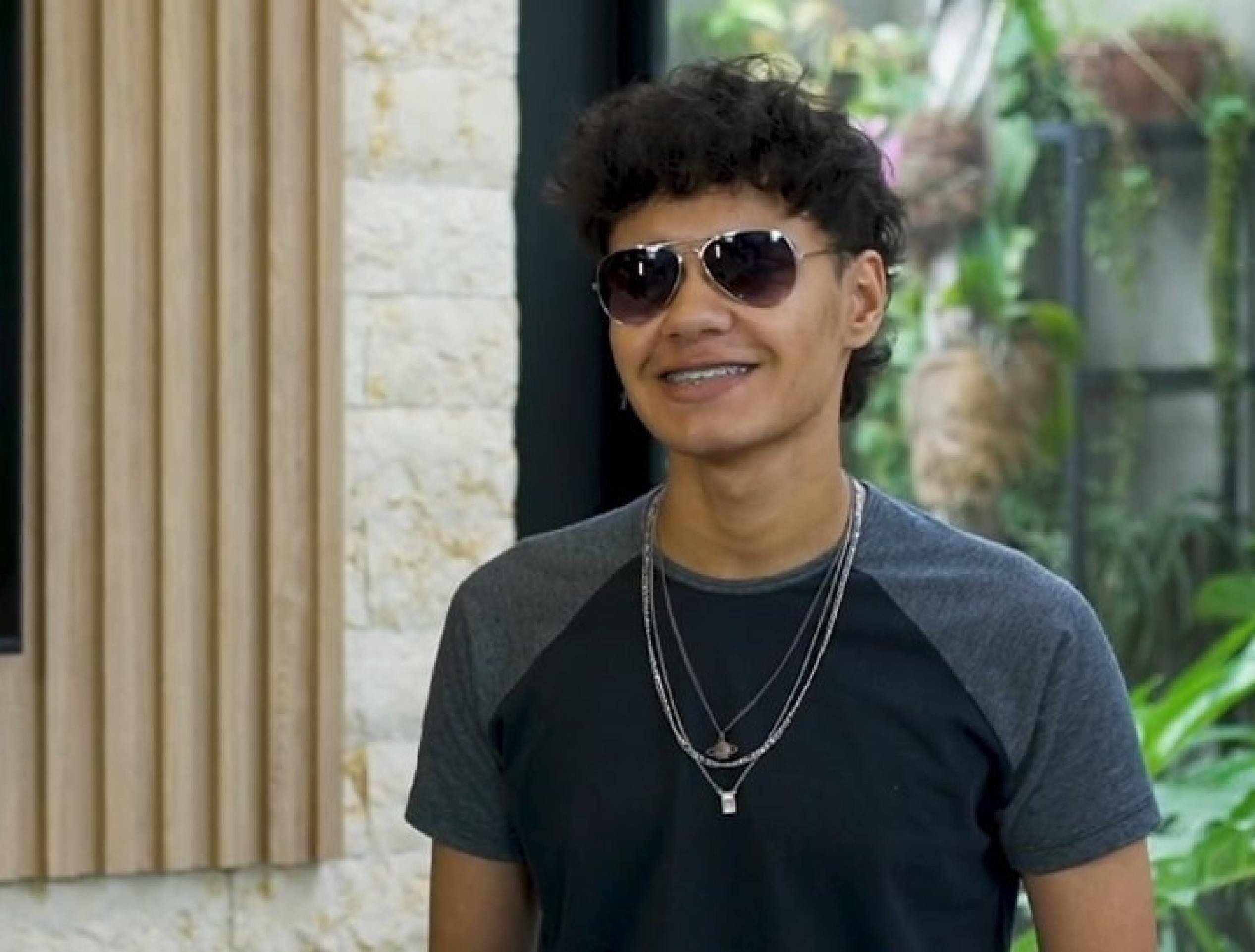 Autodeclarado pardo, estudante é rejeitado em banca de heteroidentificação da UFG