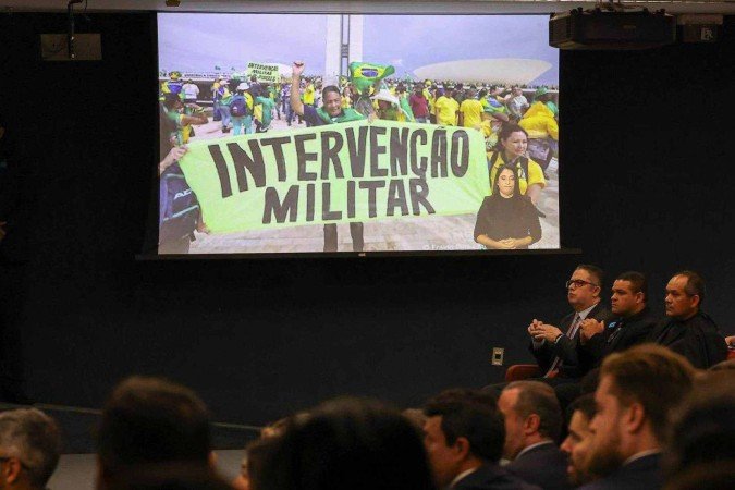 A repercussão na imprensa internacional da decisão do STF que tornou Bolsonaro réu - (crédito: BBC Geral) A repercussão na imprensa internacional da decisão do STF que tornou Bolsonaro réu - (crédito: BBC Geral)