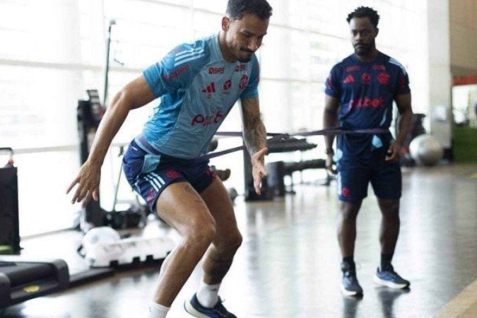 Danilo desfalca o Flamengo na estreia do Brasileirão e Libertadores - (crédito: Foto: Adriano Fontes/ Flamengo) Danilo desfalca o Flamengo na estreia do Brasileirão e Libertadores - (crédito: Foto: Adriano Fontes/ Flamengo)