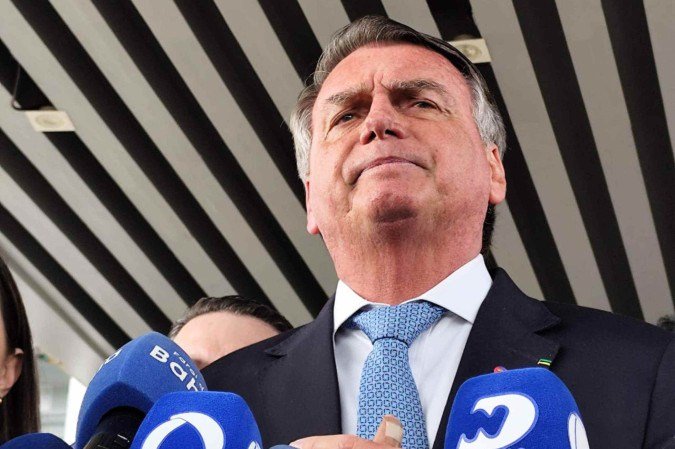 O ex-presidente defendeu o projeto de anistia, criticou o ministro Alexandre de Moraes e negou que tenha tentado dar um golpe - (crédito: Ed Alves/CB/DA.Press) O ex-presidente defendeu o projeto de anistia, criticou o ministro Alexandre de Moraes e negou que tenha tentado dar um golpe - (crédito: Ed Alves/CB/DA.Press)